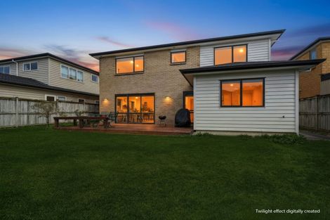 Photo of property in 11 Carrickdawson Drive, Flat Bush, Auckland, 2019