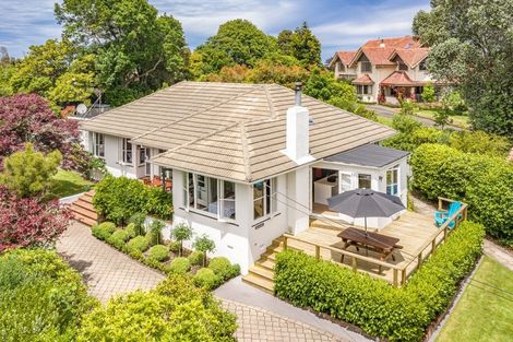 Photo of property in 14 Oakland Avenue, Saint Johns Hill, Whanganui, 4500