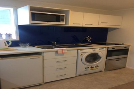 Photo of property in The Imperial Gardens Apartments, 718/135 Hobson Street, Auckland Central, Auckland, 1010