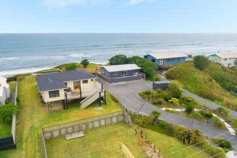 Photo of property in 115 Pukehina Parade, Pukehina, 3189