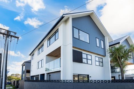 Photo of property in 44a Merani Street, Belmont, Auckland, 0622