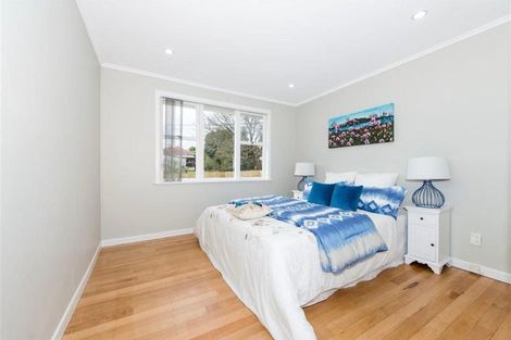 Photo of property in 4 Kelkirk Street, Kelston, Auckland, 0602