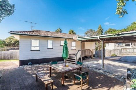 Photo of property in 6 Lorena Place, West Harbour, Auckland, 0618