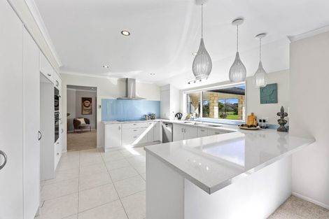 Photo of property in 289 Old North Road, Kumeu, 0892