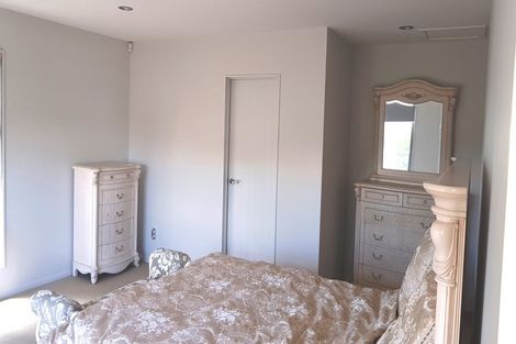 Photo of property in 34 Bur Oak Terrace, Schnapper Rock, Auckland, 0632