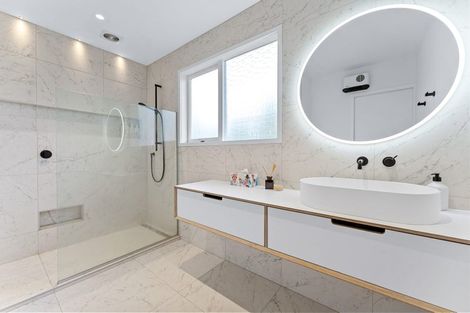 Photo of property in 1/49 Lake View Road, Takapuna, Auckland, 0622