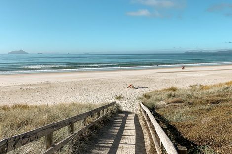 Photo of property in 27a Bream Bay Drive, Ruakaka, 0116