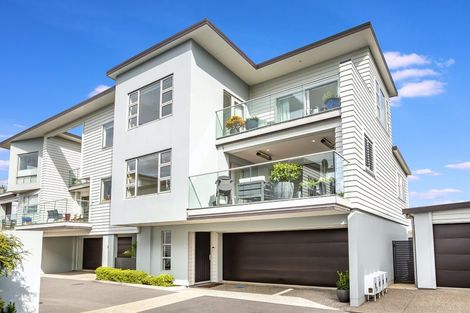 Photo of property in 5 Lucern Lane, Petone, Lower Hutt, 5012
