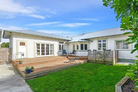 Photo of property in 604 Lascelles Street, Saint Leonards, Hastings, 4120