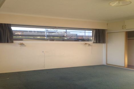 Photo of property in 1/77 Memorial Avenue, Ilam, Christchurch, 8053