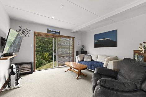 Photo of property in 53 Pitcairn Street, Oakura, 4314