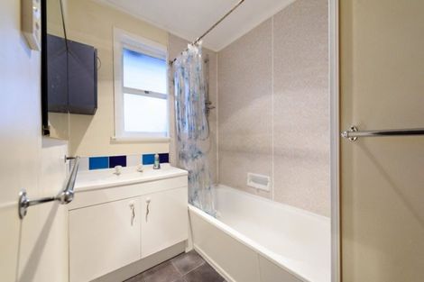 Photo of property in 22 Bellevue Road, Brookfield, Tauranga, 3110