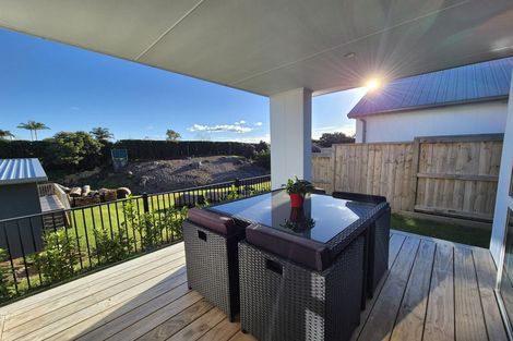 Photo of property in 29 Western Avenue, Omokoroa, 3114