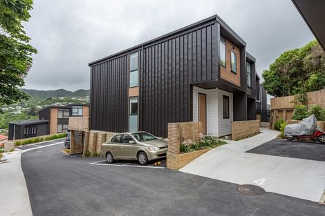 Photo of property in 2/38 Bankot Crescent, Ngaio, Wellington, 6035