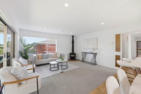 Photo of property in 34b Majesty Place, Half Moon Bay, Auckland, 2012