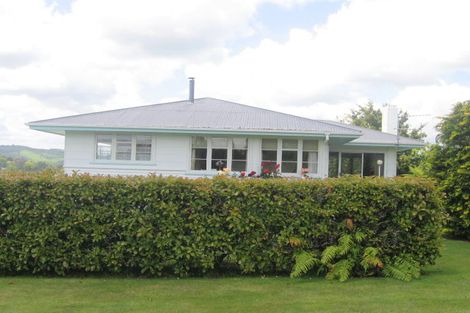 Photo of property in 8 Hikurangi Terrace, Taumarunui, 3920