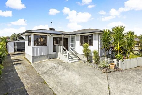 Photo of property in 13 Jenkins Place, Manurewa East, Auckland, 2102