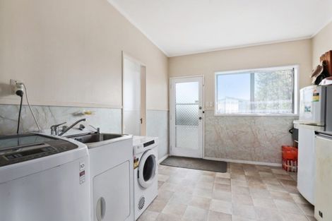 Photo of property in 65 Young Street, Morrinsville, 3300