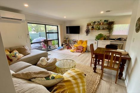 Photo of property in 1/696 Manukau Road, Royal Oak, Auckland, 1023