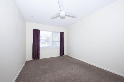 Photo of property in 3/41 Chatsworth Crescent, Pakuranga Heights, Auckland, 2010