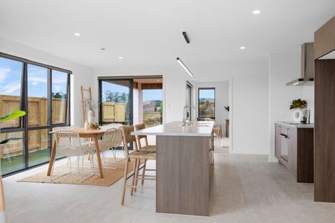 Photo of property in 32 Triplefin Avenue, Omokoroa, 3114