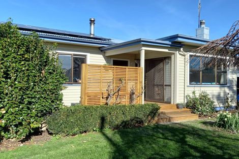 Photo of property in 1407 Caroline Road, Mayfair, Hastings, 4122