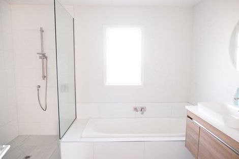 Photo of property in 15 Manor Place, Bryndwr, Christchurch, 8053