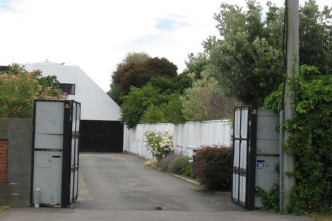 Photo of property in 110 Beachville Road, Redcliffs, Christchurch, 8081