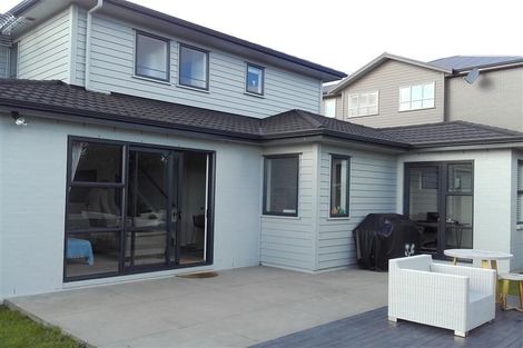 Photo of property in 10 Mauku Lane, Greenhithe, Auckland, 0632