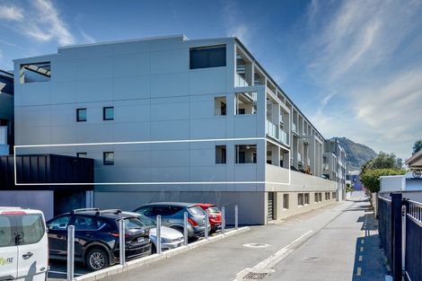 Photo of property in Paramount Apartments, 14/281 Maunganui Road, Mount Maunganui, 3116