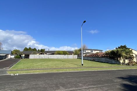 Photo of property in 28 Regent Drive, Paraparaumu Beach, Paraparaumu, 5032
