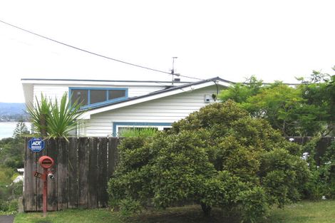 Photo of property in 13a Sea Vista Avenue, Beach Haven, Auckland, 0626
