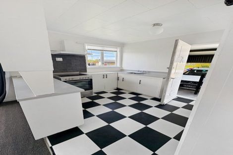 Photo of property in 7a-b Jull Crescent, Waipukurau, 4200