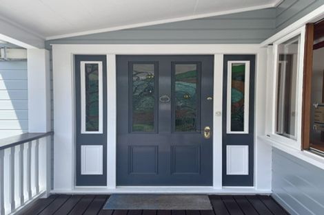 Photo of property in 5-7 Mahoe Street, Eastbourne, Lower Hutt, 5013