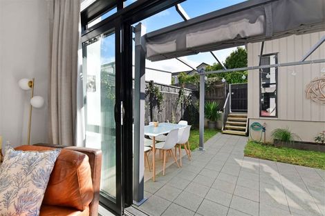 Photo of property in 117 Bonair Crescent, Silverdale, 0932