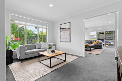 Photo of property in 1 Gresham Place, Rototuna North, Hamilton, 3210