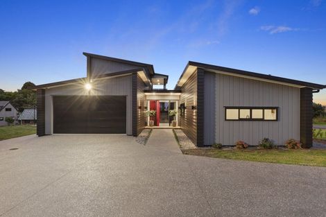 Photo of property in 2 Waiari Way, Kuaotunu West, Whitianga, 3592