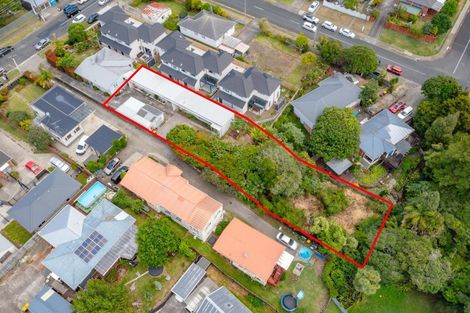 Photo of property in 2/127 Seabrook Avenue, New Lynn, Auckland, 0600