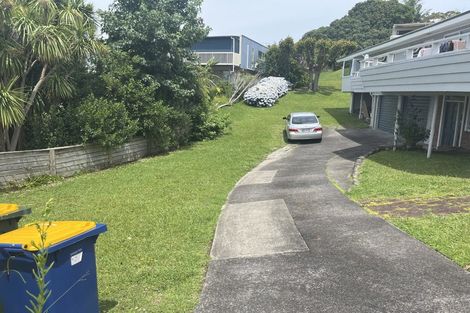 Photo of property in 98 Matipo Road, Mairangi Bay, Auckland, 0630