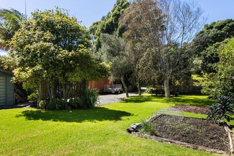 Photo of property in 48 Lysnar Street, Okitu, Gisborne, 4010