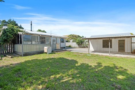 Photo of property in 93 Lake Ferry Road, Lake Ferry, Featherston, 5772