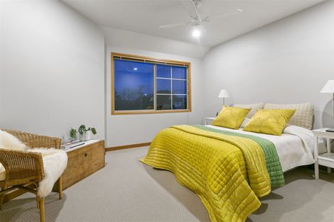 Photo of property in 4a Saltburn Road, Milford, Auckland, 0620