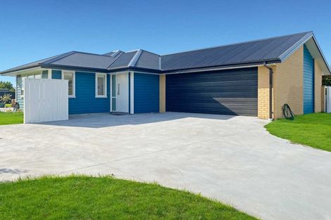 Photo of property in 4 Nga Tupuna Street, Pegasus, 7612