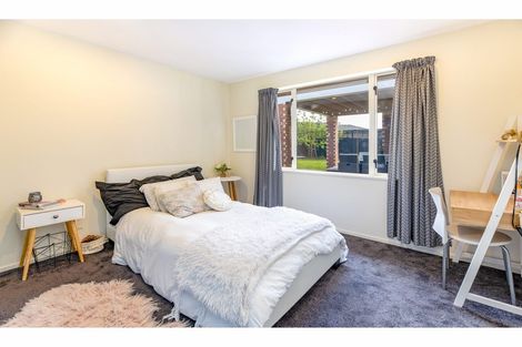 Photo of property in 49 Orlando Crescent, Waimairi Beach, Christchurch, 8083