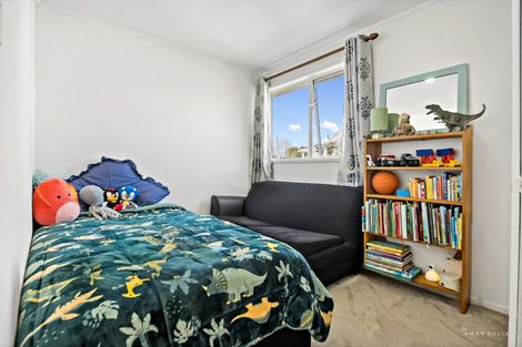 Photo of property in 13 Bodi Place, Te Atatu South, Auckland, 0610