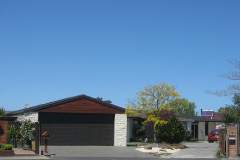 Photo of property in 19 Manuel Place, Bishopdale, Christchurch, 8053