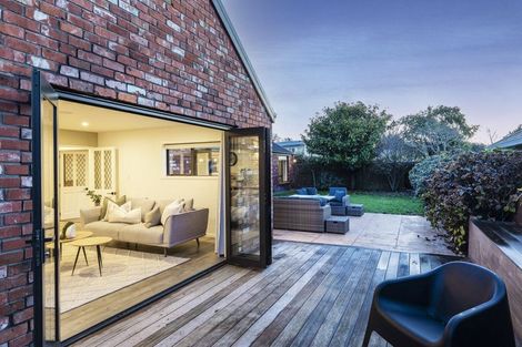 Photo of property in 54 Regency Crescent, Redwood, Christchurch, 8051