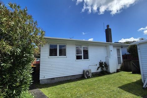Photo of property in 32 Mohaka Street, Wainuiomata, Lower Hutt, 5014