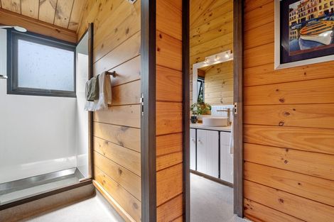 Photo of property in 63 Kaipikari Road Upper, Urenui, 4375