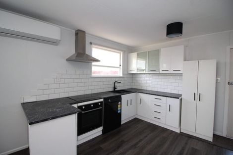 Photo of property in 19 Thompson Street, Tokoroa, 3420